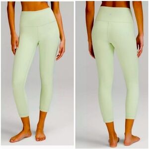 NWT Lululemon Wunder Under 23" Creamy Mint Size 12